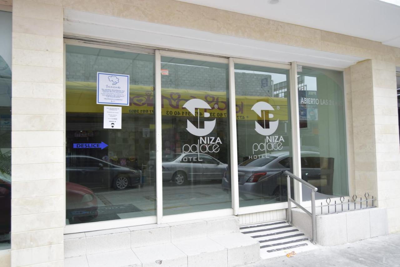 Hotel Niza Zona Piel León Dış mekan fotoğraf