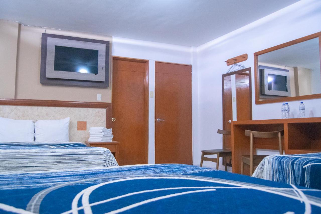 Hotel Niza Zona Piel León Dış mekan fotoğraf