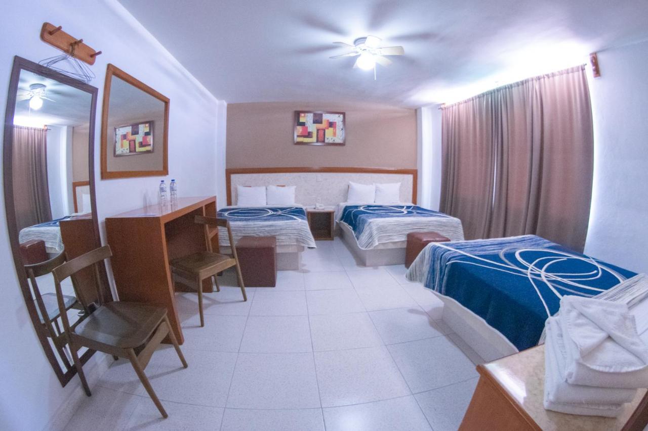 Hotel Niza Zona Piel León Dış mekan fotoğraf